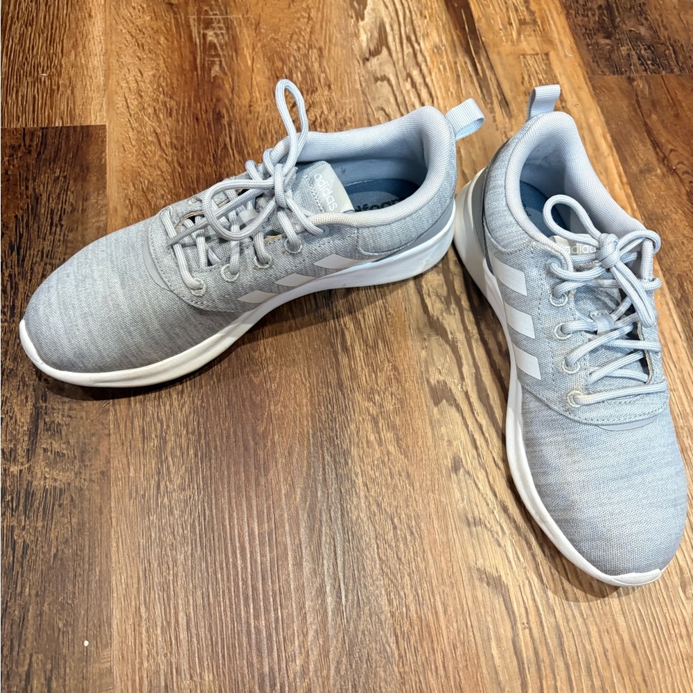 NEW Adidas Women’s Gray Athletic Shoes - Picture 2 of 6